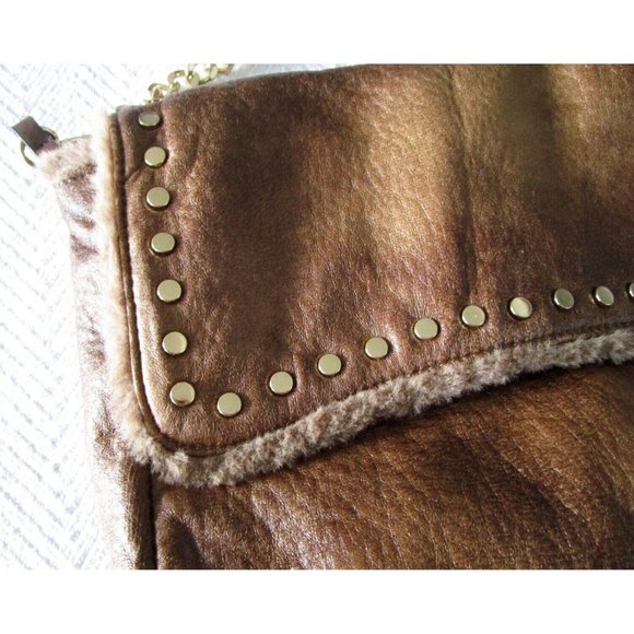 Urban Expressions Tan-Savannah Vegan Purse Reversible /Pouch NWT Gold Adj. Strap - Picture 2 of 16